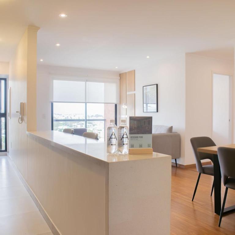 Inviting 2BR Balcony in Miraflores - Apartment - 5