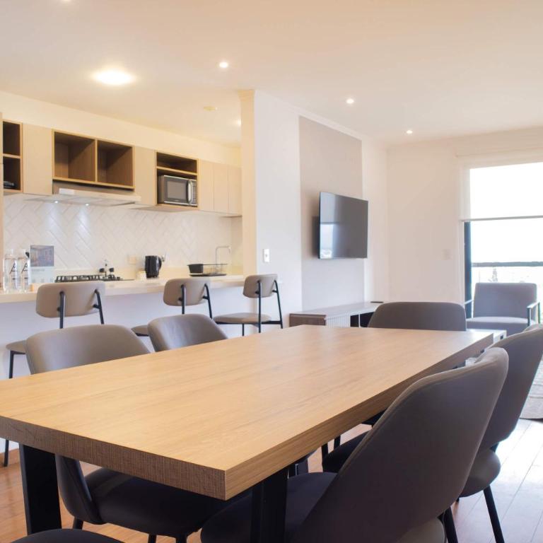 Inviting 2BR Balcony in Miraflores - Apartment - 4