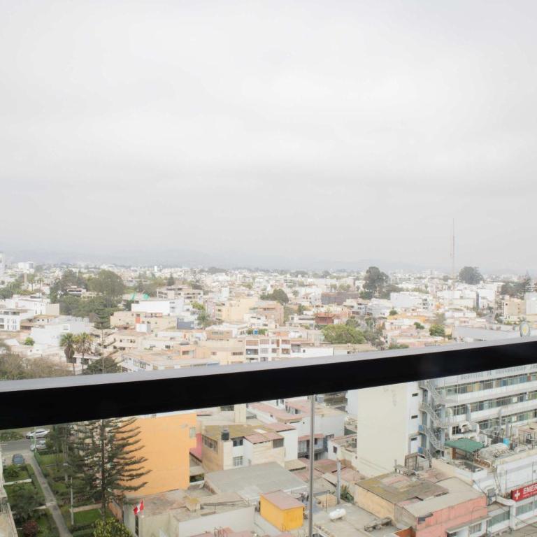 Inviting 2BR Balcony in Miraflores - Apartment - 13