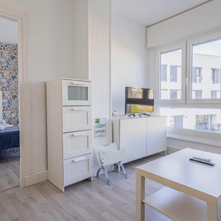 Heart of Town Apartment - Apartamento - 6