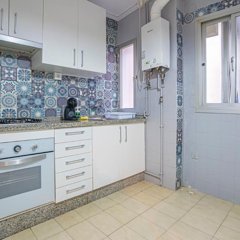 Heart of Town Apartment - Apartamento - 25