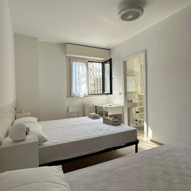 B&B D'Ambrosio - Camera Doppia con Letti Singoli con Bagno Privato - 12