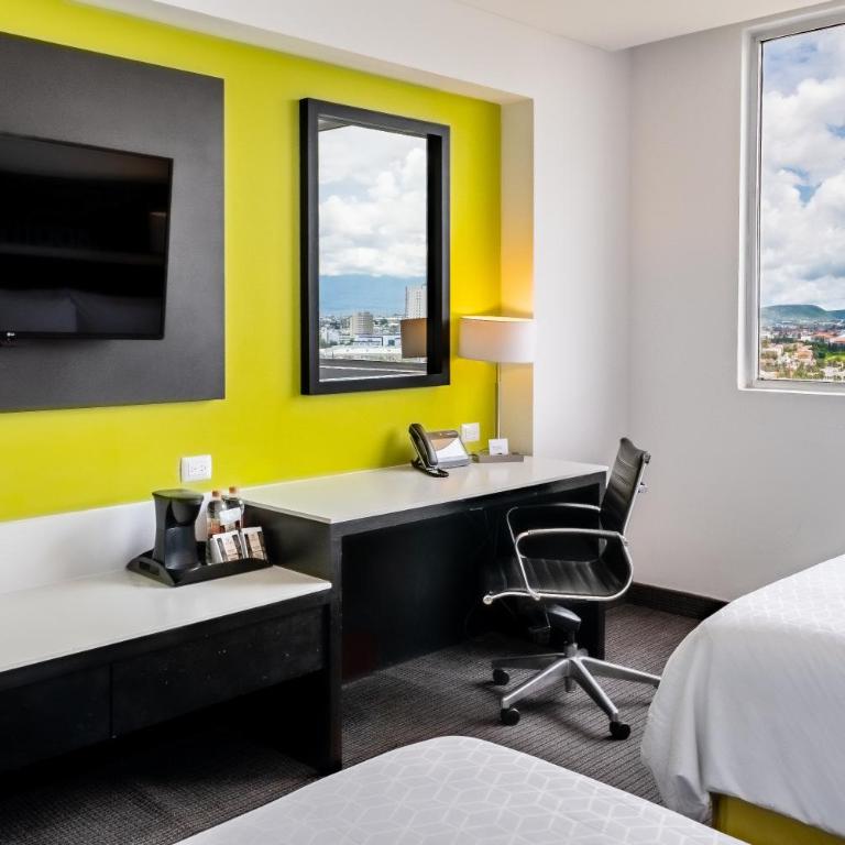 Holiday Inn Express & Suites Puebla Angelopolis by IHG - Habitación Estándar - 2 camas grandes - 2