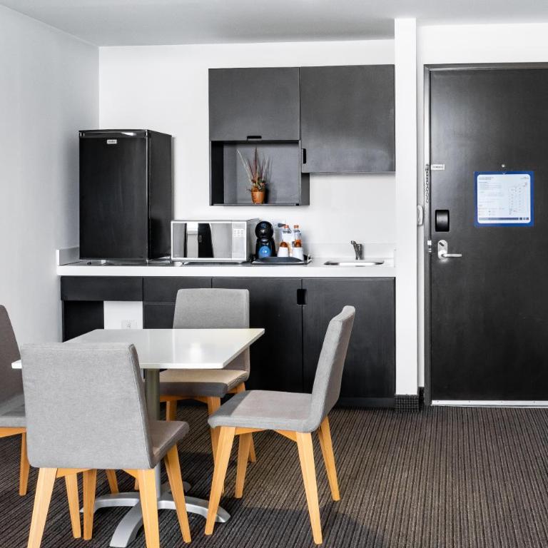 Holiday Inn Express & Suites Puebla Angelopolis by IHG - Suite Business - No fumadores - 10