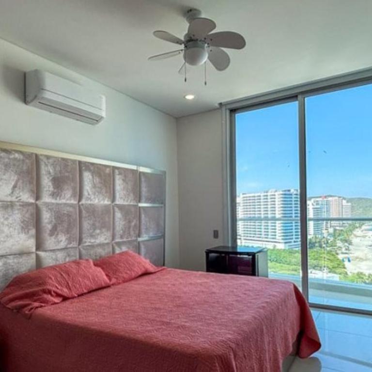ESPECTACULAR vista, hermoso apartamento, muy amplio Rodadero Santa Marta - Apartamento de 3 dormitorios - 4