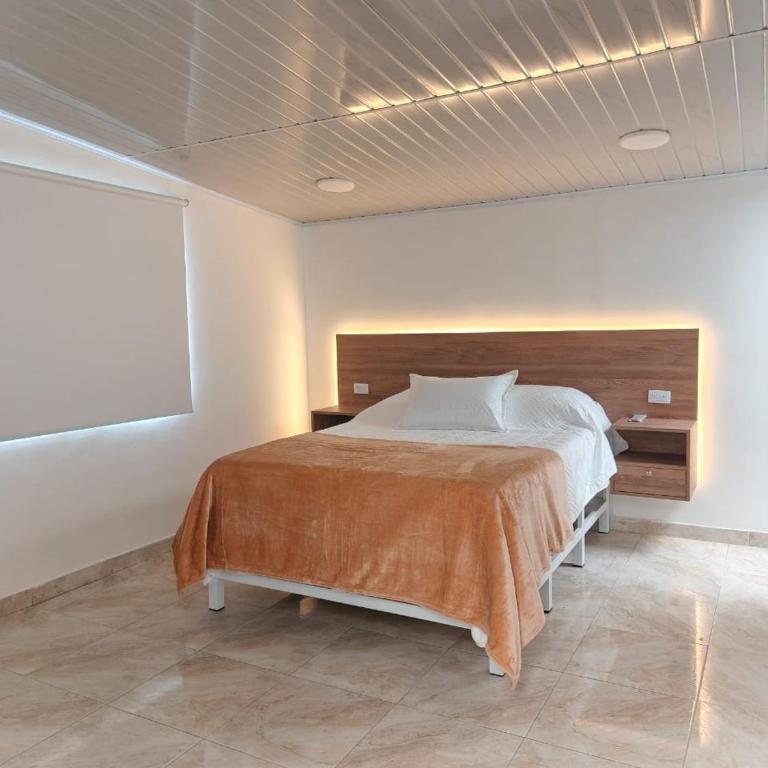 Alojamiento Hotel The hive suite - Double Room with Private Bathroom - 10
