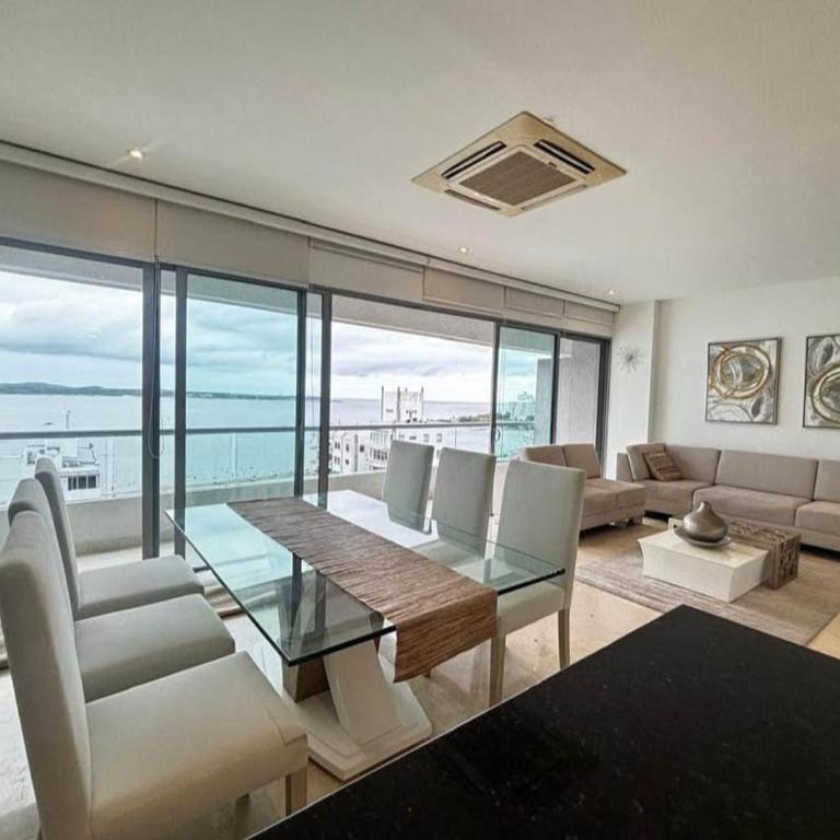 Exclusivo apartamento, vista al mar, amplio y muy fresco Morros Cartagena - Apartamento - 9
