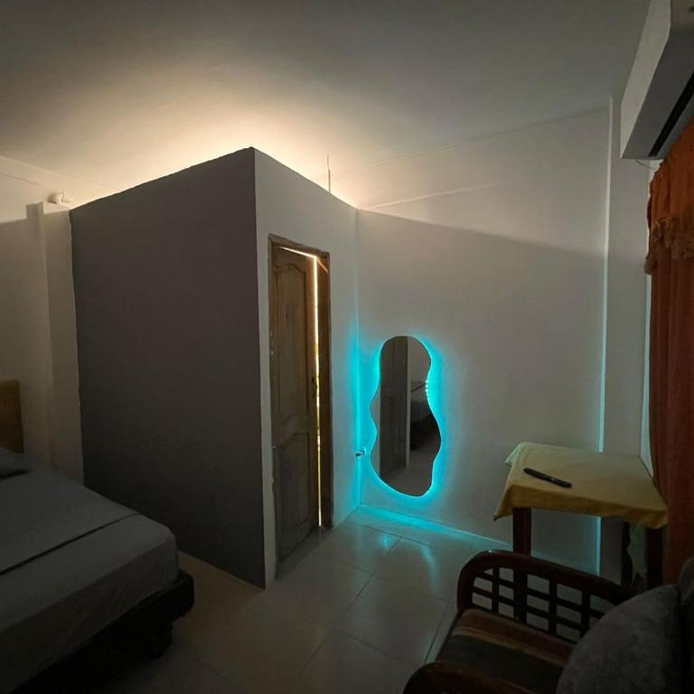 UFO Rooms - Habitación Doble Pequeña - 3