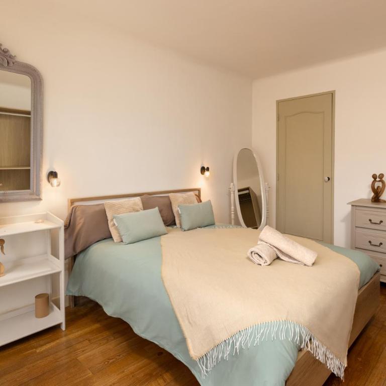 Maison spacieuse & calme à 9 min de la Cité - Casa con 3 Camere da Letto - 15
