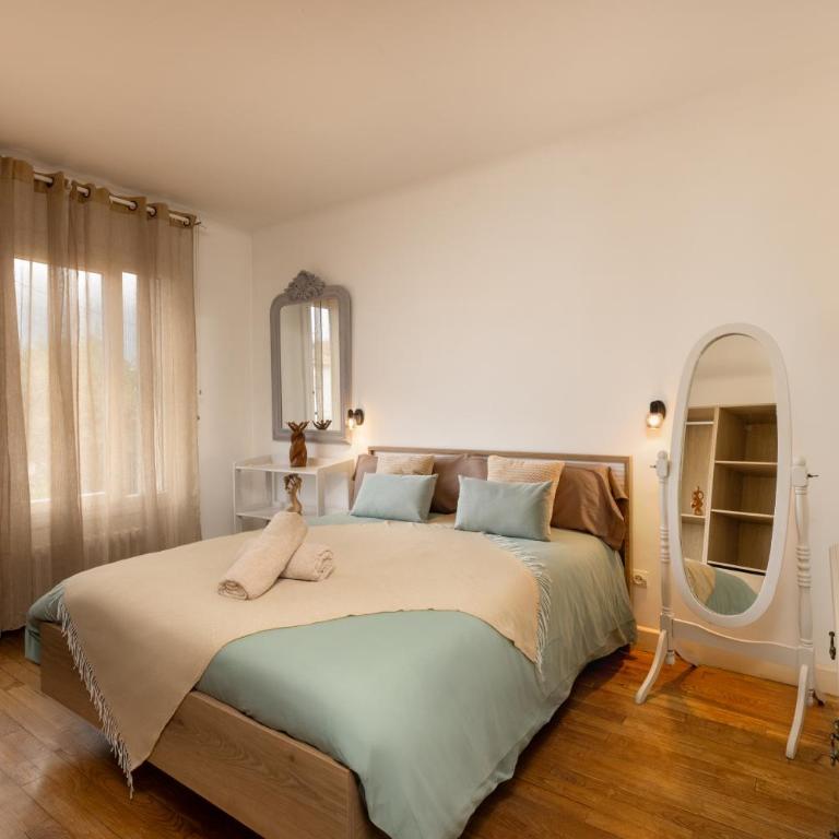 Maison spacieuse & calme à 9 min de la Cité - Casa con 3 Camere da Letto - 5