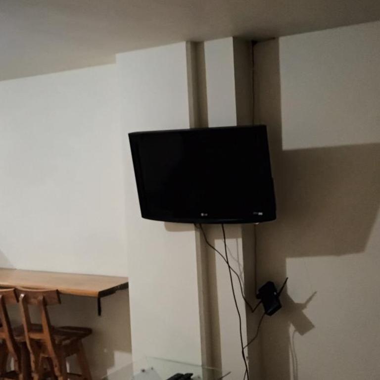 Central apartment with air conditioning - One-Bedroom Apartment with View - 4