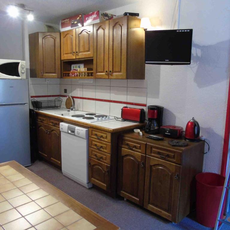 Studio cabine près télécabine, wifi, parking, 4 pers - FR-1-561-68 - Studio - 2
