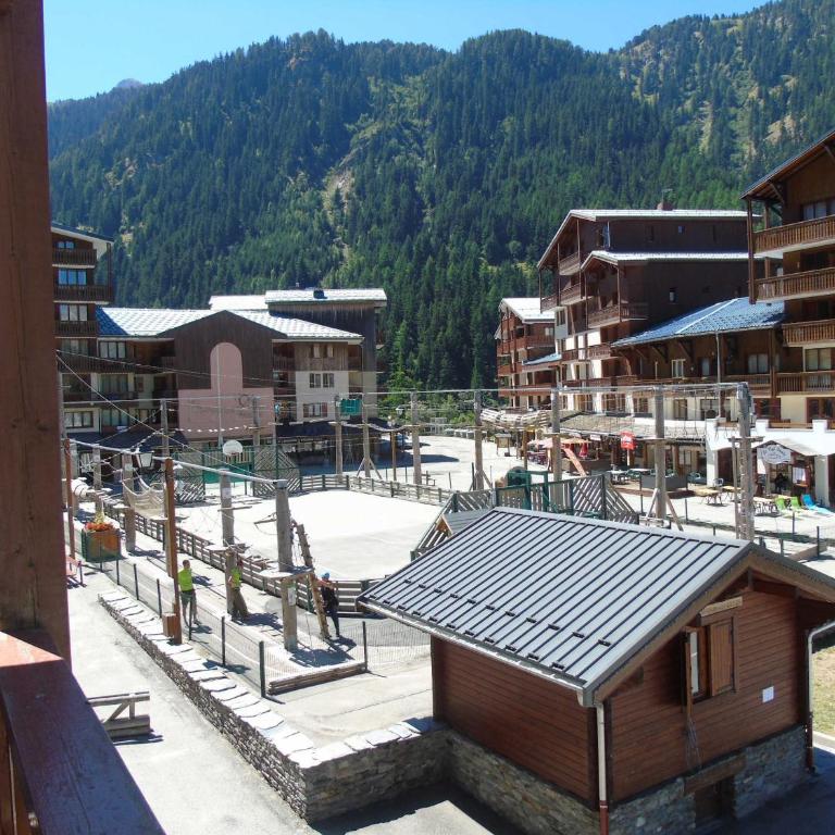 2 Pièces pour 4 pers. à Valfréjus près des pistes, balcon, parking gratuit - FR-1-561-12 - Appartement - 8