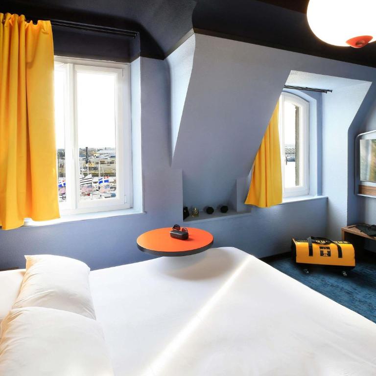 ibis Styles Saint Malo Centre Historique - Habitación Doble con vistas al puerto - 2