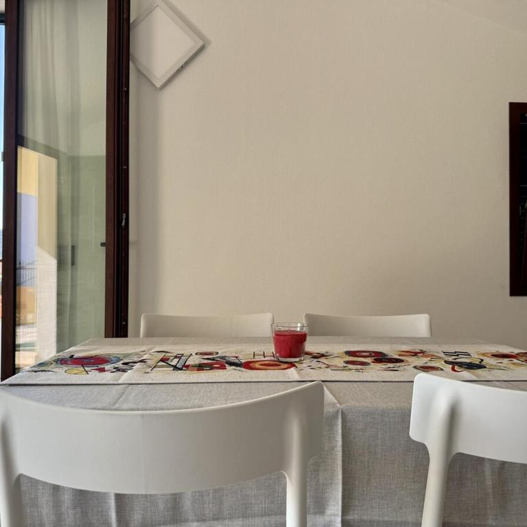 HOST4U - Nuovo Appartamento con Ingresso Indipendente e Parcheggio Privato - Villa Catocce - Appartamento Attico - 21
