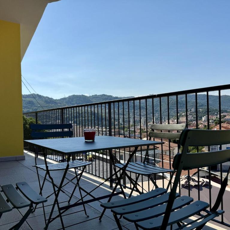 HOST4U - Nuovo Appartamento con Ingresso Indipendente e Parcheggio Privato - Villa Catocce - Appartamento Attico - 8