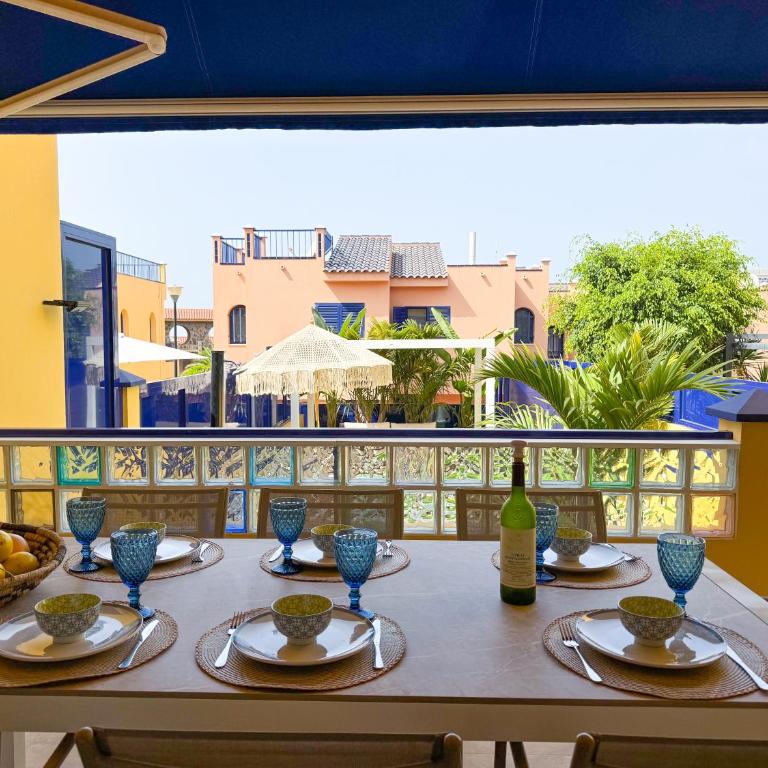 Oasis Beach Home Meloneras with jacuzzi - Four-Bedroom Vacation Home - 42