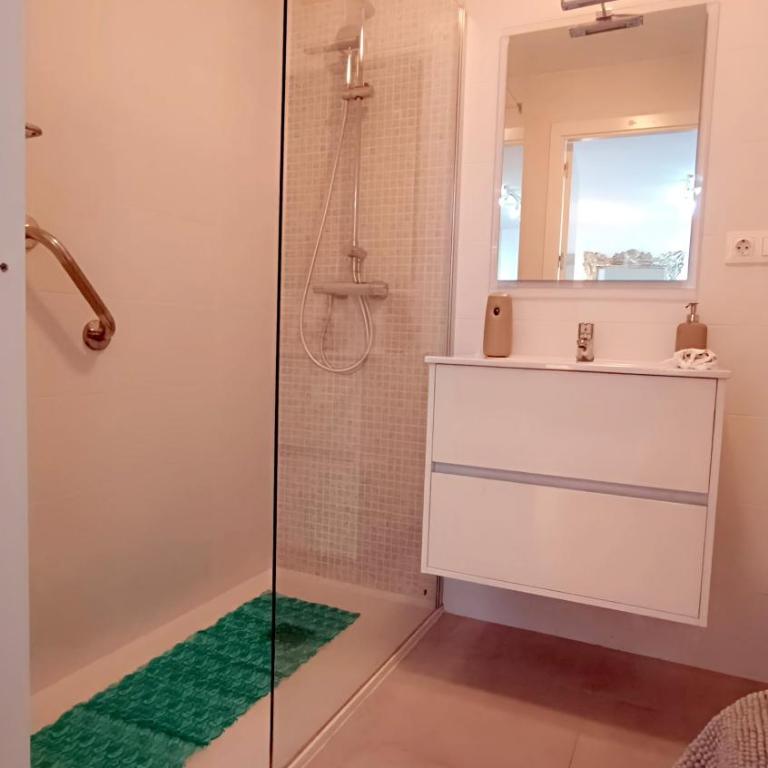 La Terraza de Club del Mar - One-Bedroom Apartment - 12