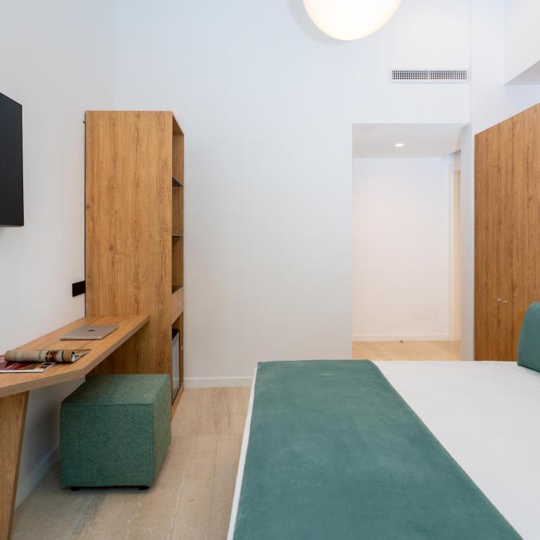Domus Gualtieri - Superior Double Room - 3