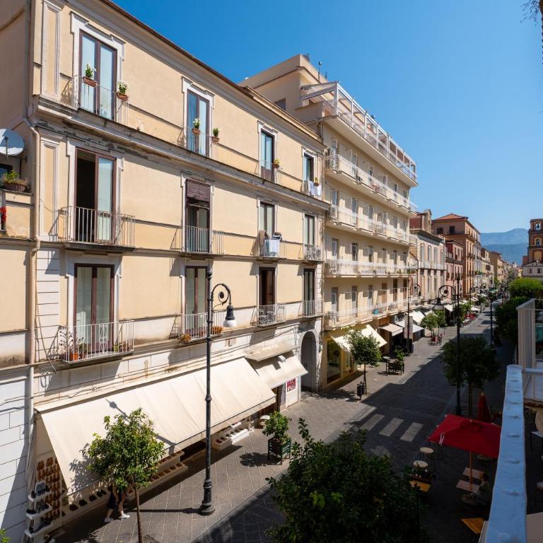 Domus Gualtieri - Superior Double Room - 7