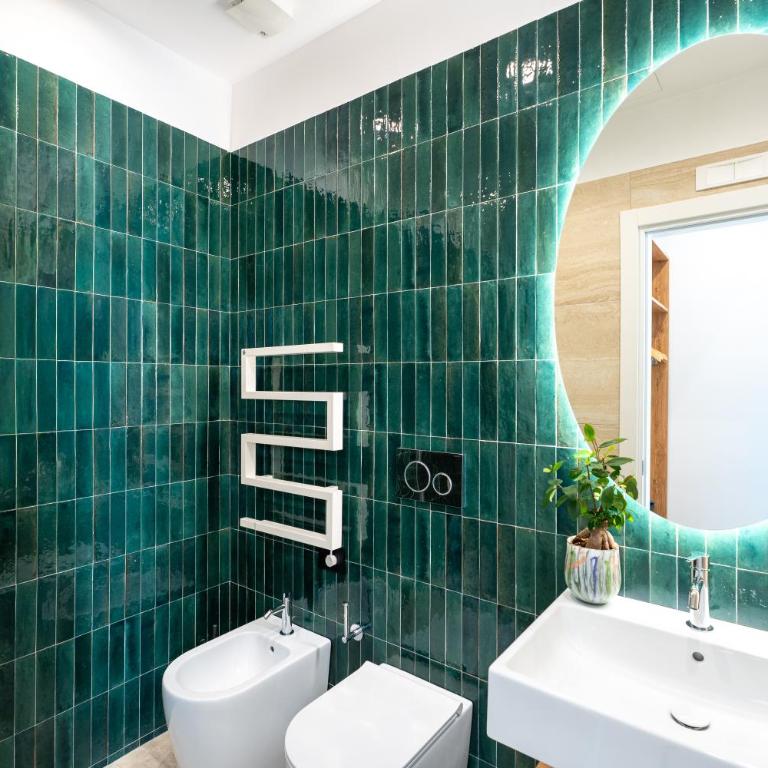Domus Gualtieri - Deluxe Double Room with Balcony - 6