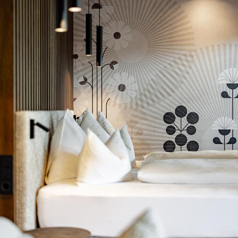SONNENBERG Panorama Dolomites Wellbeing - Suite con Vasca Idromassaggio - 4