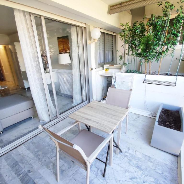 Apartment Elegance with swimming pool in residence - Appartement 1 Chambre - 13
