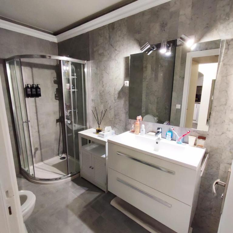 Apartment Elegance with swimming pool in residence - Appartement 1 Chambre - 20