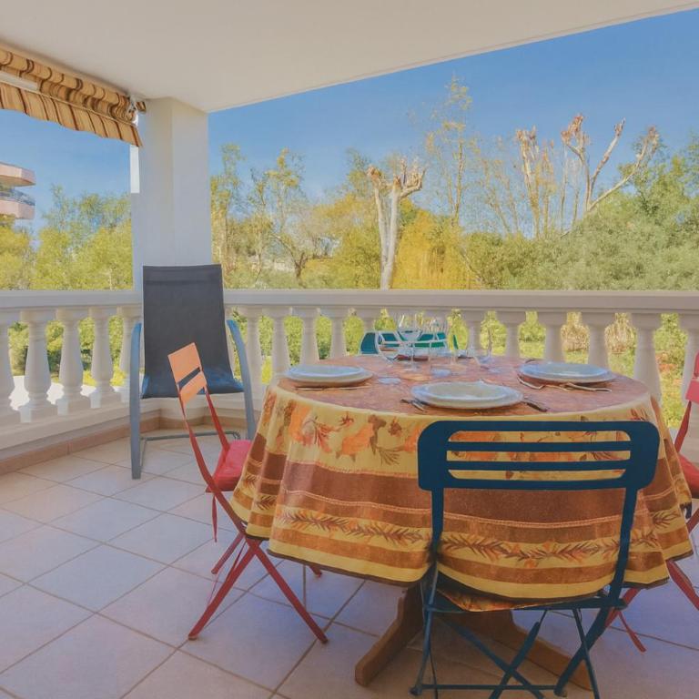 Appartement lumineux avec terrasse & piscine - Appartamento con 1 Camera da Letto - 12
