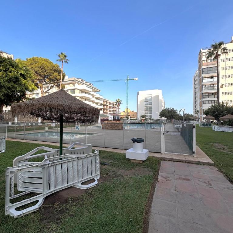 Apartamento Puerto Marina - Apartamento con balcón - 44