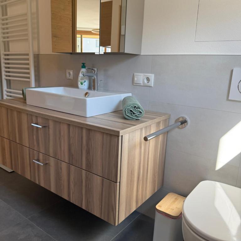 Trui Ensemble Apartment Alpine Escape with Garden - Appartamento con 1 Camera da Letto - 17
