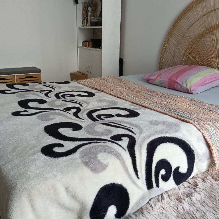 Mina Room - Doppelzimmer mit Gemeinschaftsbad - 2