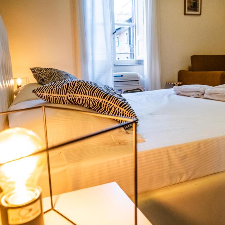 Apartment by the Colosseum - White Chic Flats - Appartamento - 16