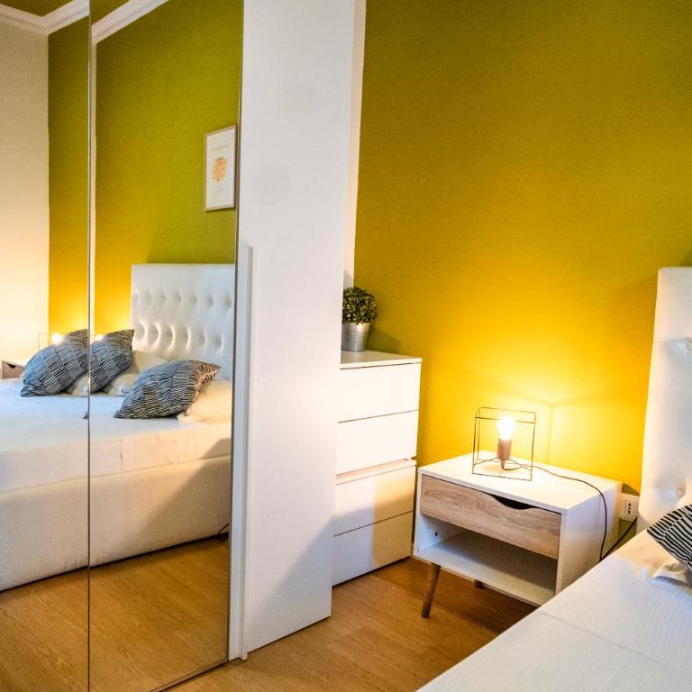 Apartment by the Colosseum - White Chic Flats - Appartamento - 2