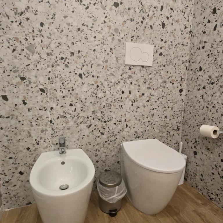 Domus Regis Rooms - Casa Vacanze - 11