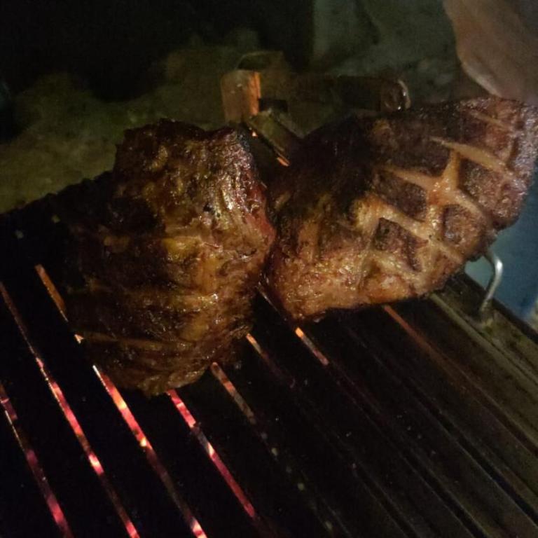 Dpto Amplio, TV75in, Cochera, Céntrico y BBQ - Apartamento de 2 dormitorios - 12