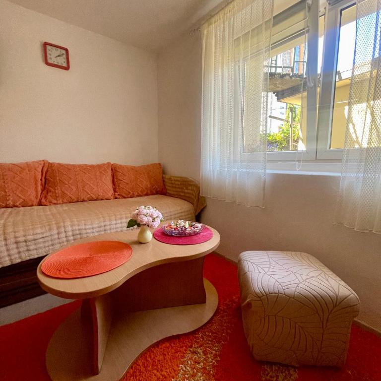 Apartman BASIC - One-Bedroom Apartment - 4