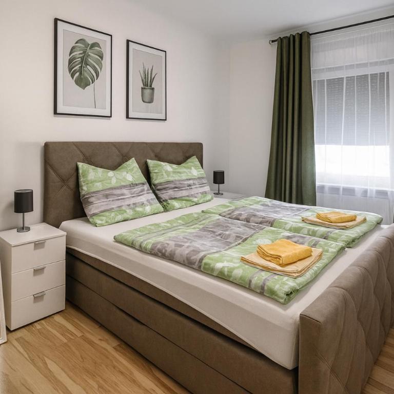 Elegante Wohnung mit Balkon - Nähe Stadthalle - Apartment mit 1 Schlafzimmer - 1