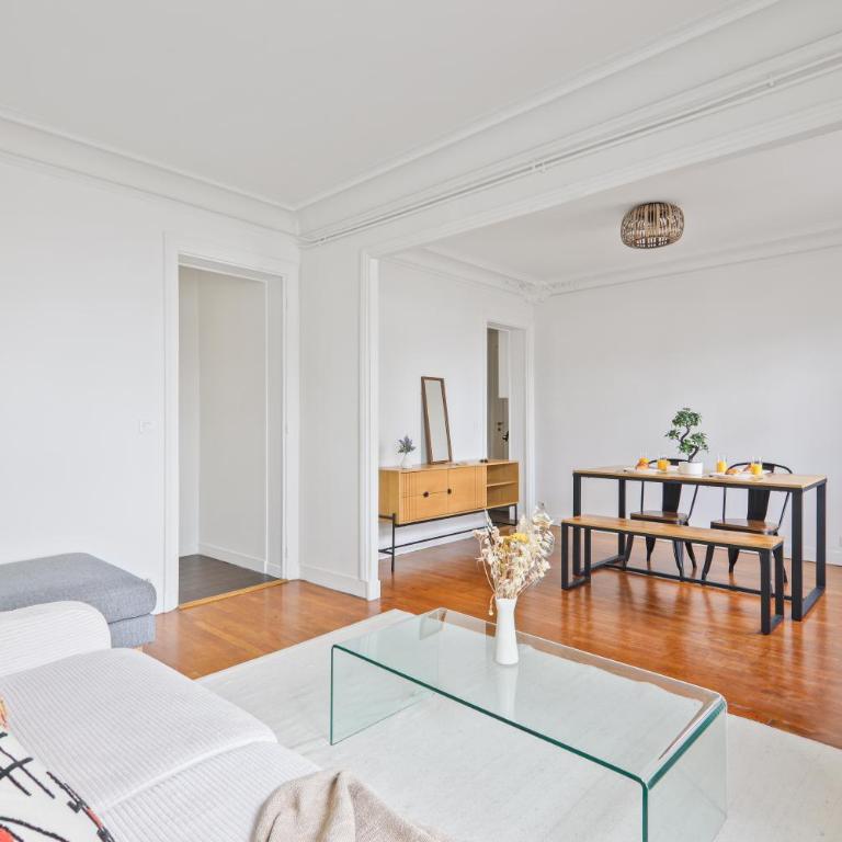 Haussmannien lumineux avec balcon proche Montmartre - Appartement 1 Chambre - 19