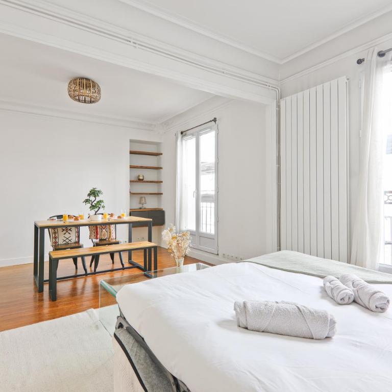 Haussmannien lumineux avec balcon proche Montmartre - Appartement 1 Chambre - 12