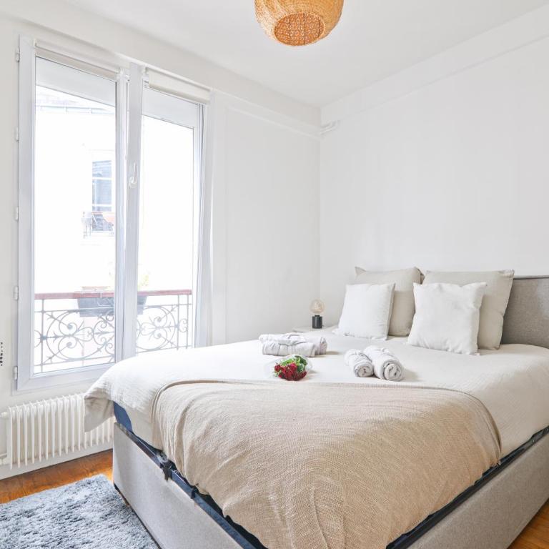 Haussmannien lumineux avec balcon proche Montmartre - Appartement 1 Chambre - 47