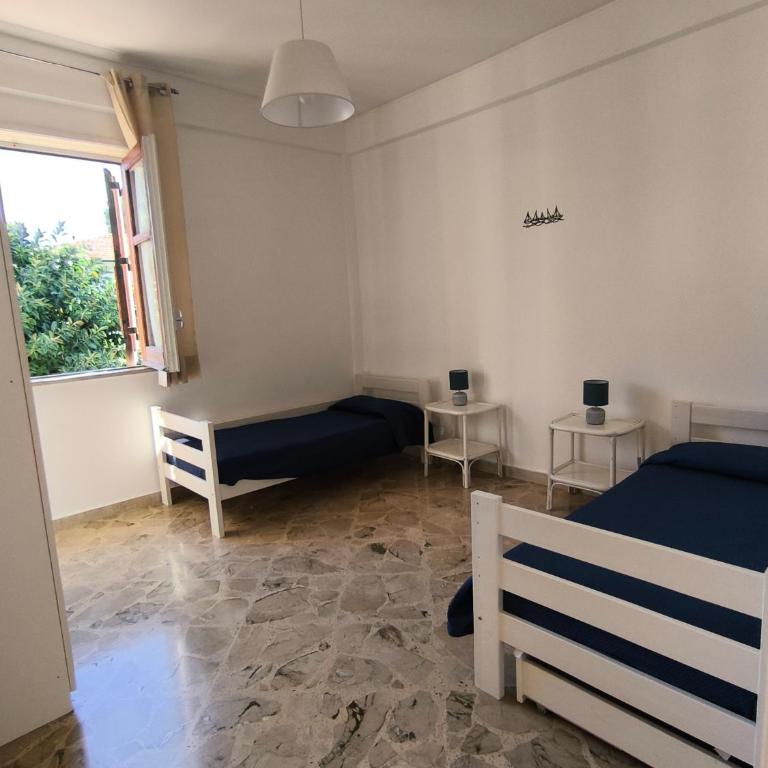 Azzurra Apartment Mondello - Casa Vacanza a due passi dal Mare - Two-Bedroom House - 19