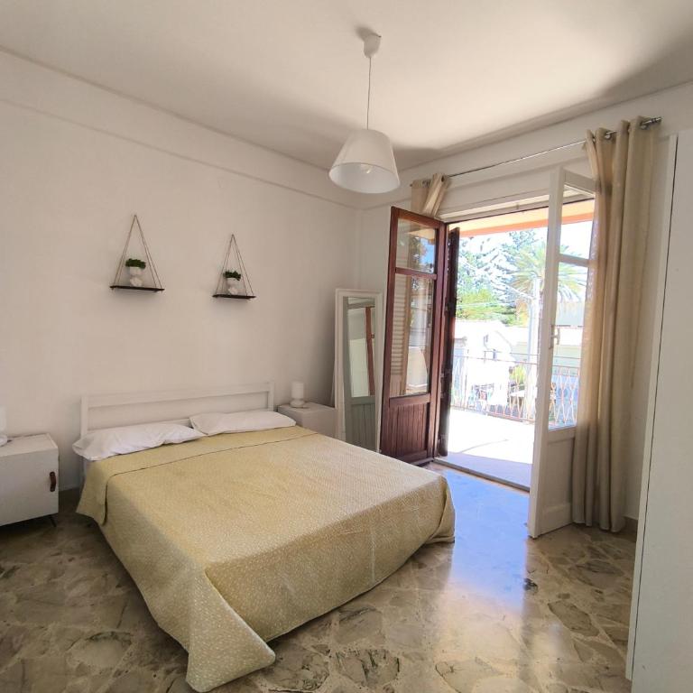 Azzurra Apartment Mondello - Casa Vacanza a due passi dal Mare - Two-Bedroom House - 16