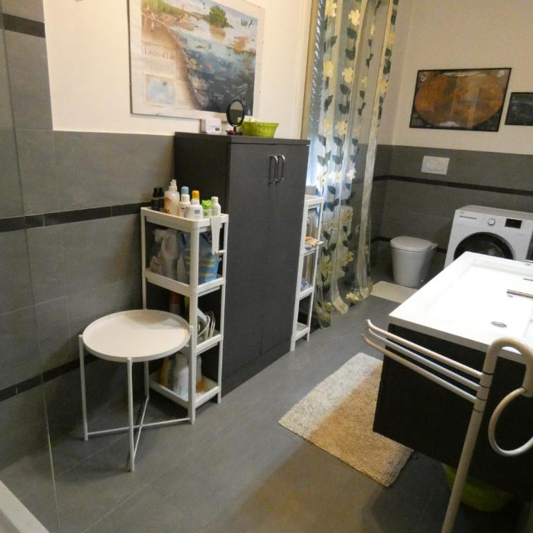 Ampi spazi, a piedi in centro. - Appartamento Standard con 3 Camere da Letto - 21