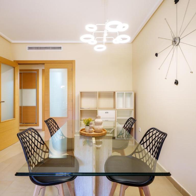 Hogar Brisa de las Marinas acogedor apartamento con amplia terraza y acceso directo a las piscinas-Comfortable apartment with spacious terrace and direct pool access - Apartamento de 2 dormitorios - 11
