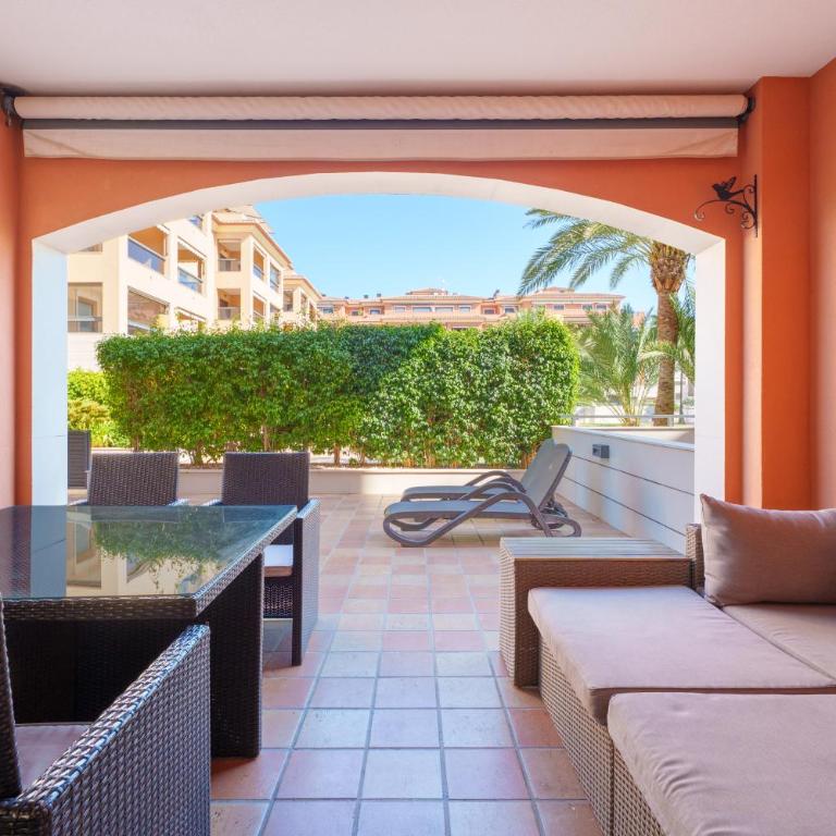 Hogar Brisa de las Marinas acogedor apartamento con amplia terraza y acceso directo a las piscinas-Comfortable apartment with spacious terrace and direct pool access - Apartamento de 2 dormitorios - 12