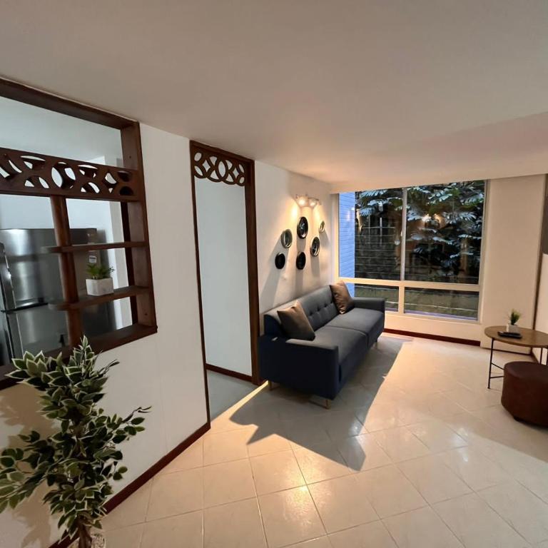 Cozy Quite Poblado 3 bedroom - Three-Bedroom Apartment - 1