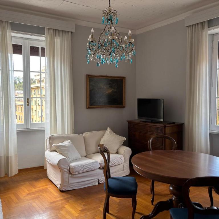 Grazioli Lante Apartment - Two-Bedroom Apartment - 1
