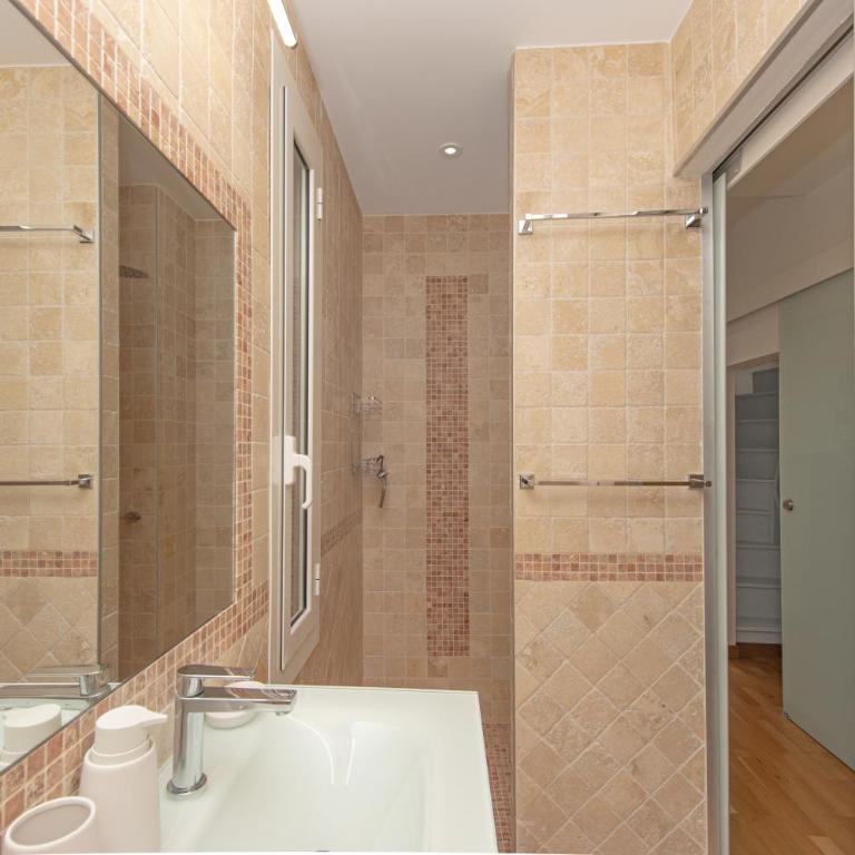Superbe appartement - Proche du centre-ville - EL - Appartement 2 Chambres - 20