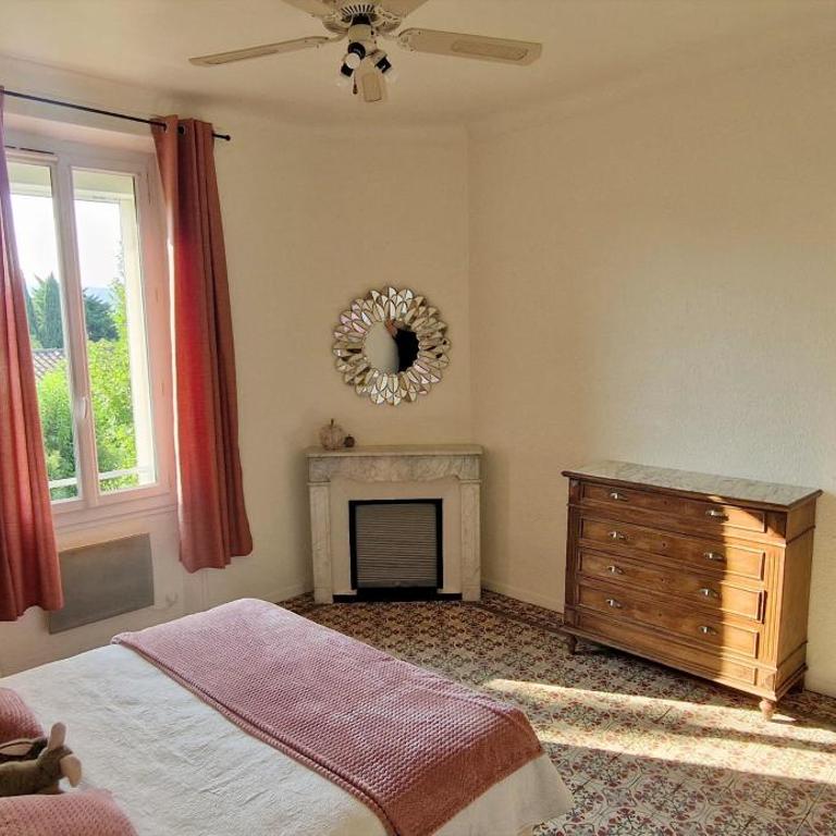 Vaste appartement avec jardin près de L'Isle-sur-Sorgue - Appartamento con 2 Camere da Letto - 5